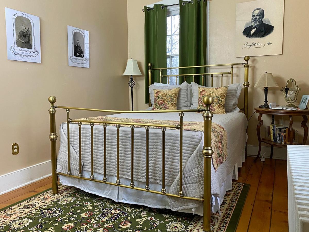 Lightner Farmhouse B&B Геттисберг Экстерьер фото