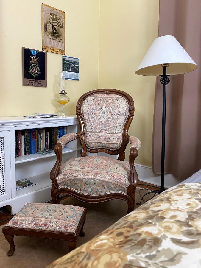 Lightner Farmhouse B&B Геттисберг Экстерьер фото