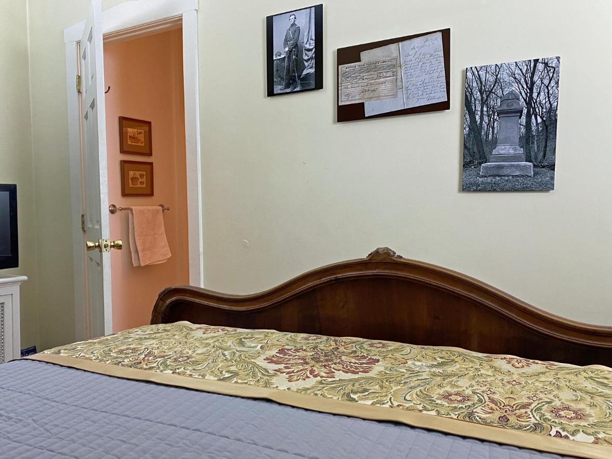 Lightner Farmhouse B&B Геттисберг Экстерьер фото