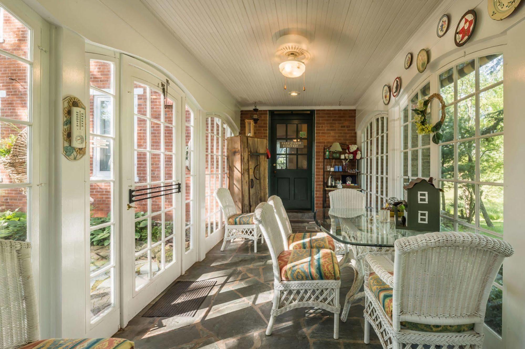 Lightner Farmhouse B&B Геттисберг Экстерьер фото